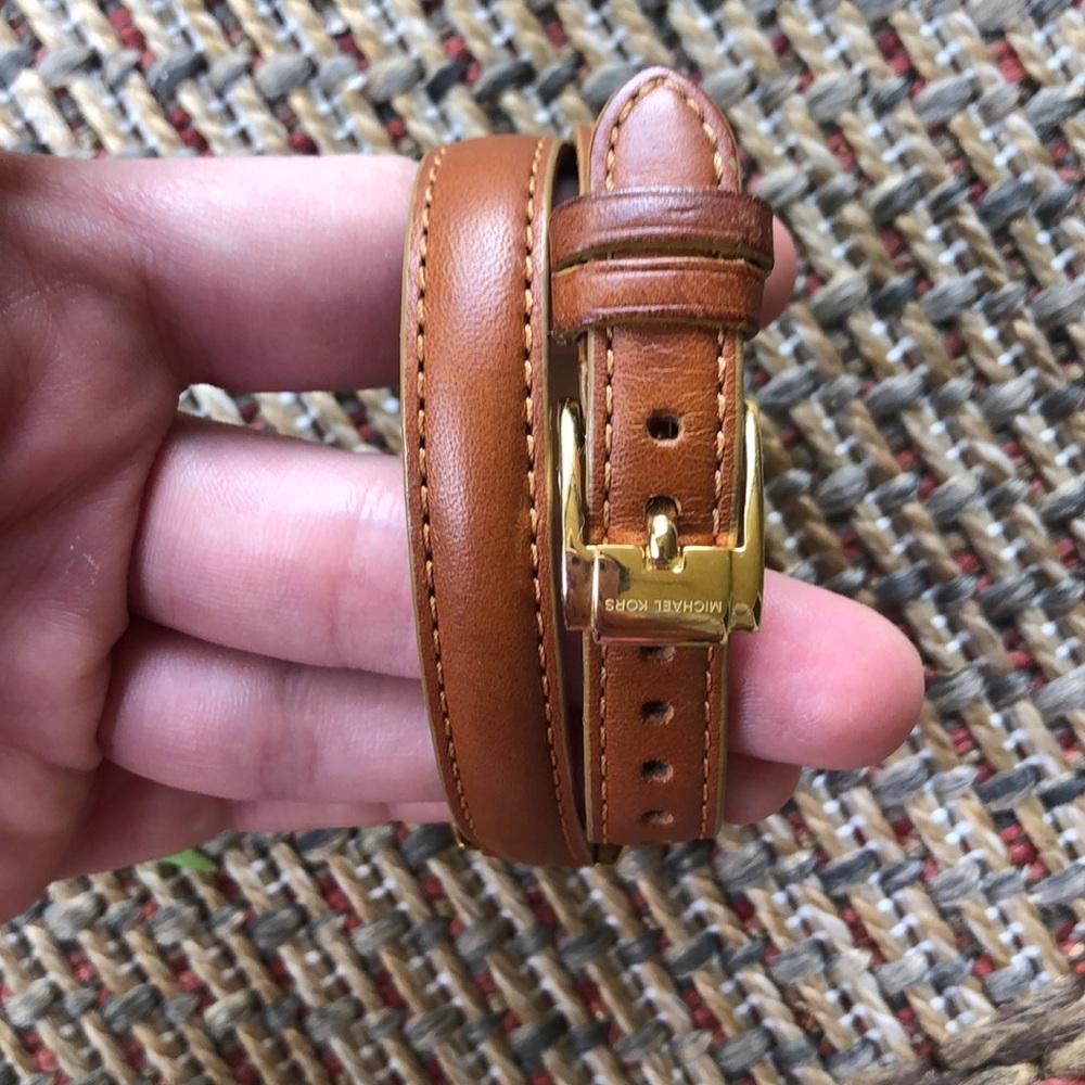 Michael Kors watch - Picture 3 of 3